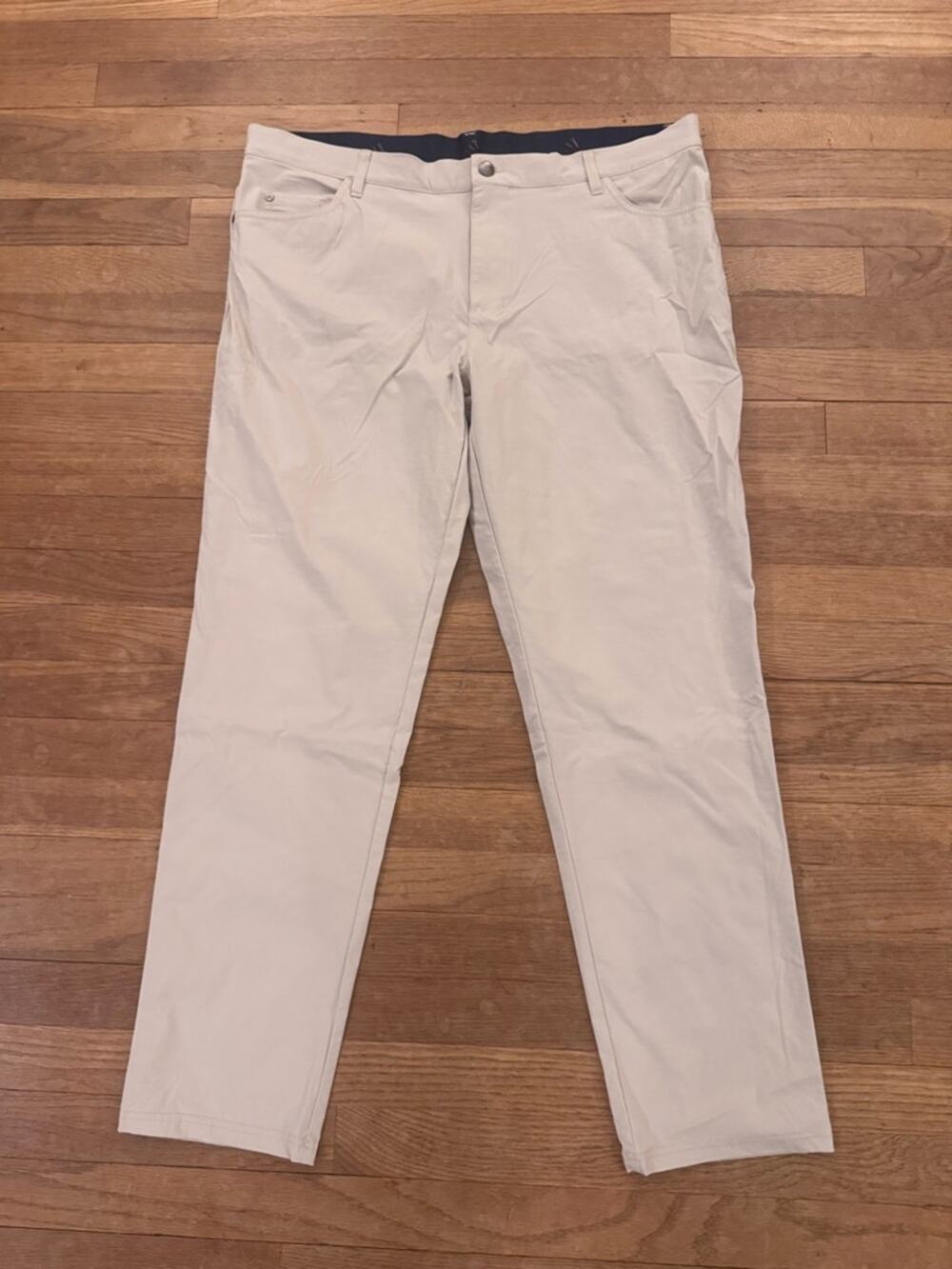 Adidas Men's Beige Primegreen Golf Pants - Size 38x30
 b91